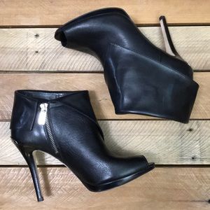 MICHAEL Michael Kors Kendra Peep Toe Bootie